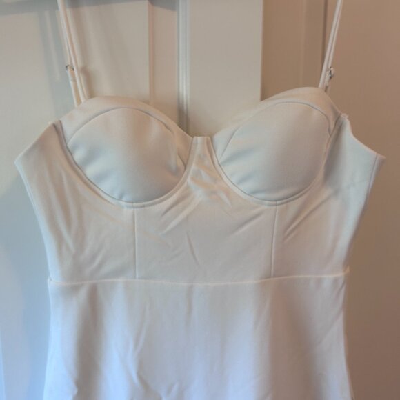 NWT Passion for Glamour White Sleeveless Bustier Feather Midi Dress - Picture 4 of 8